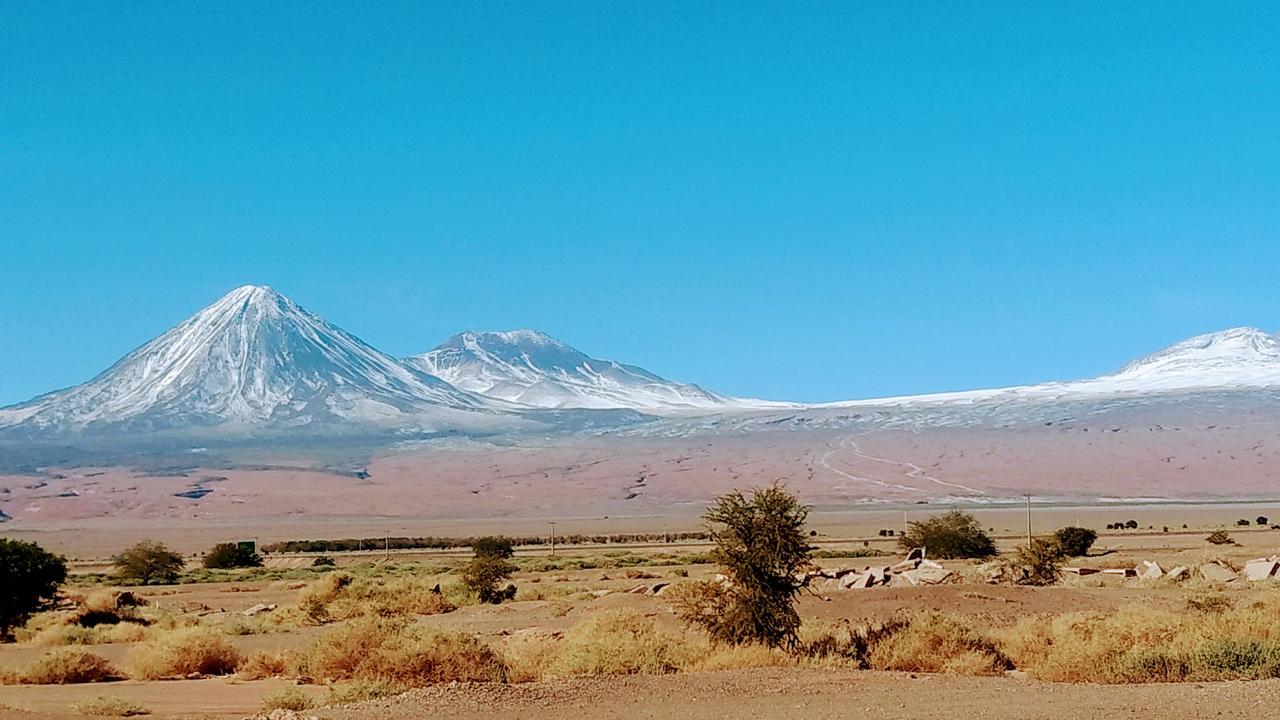 Atacama Budget Bed & Tours ซานเปโดร เด อาตากามา ภายนอก รูปภาพ